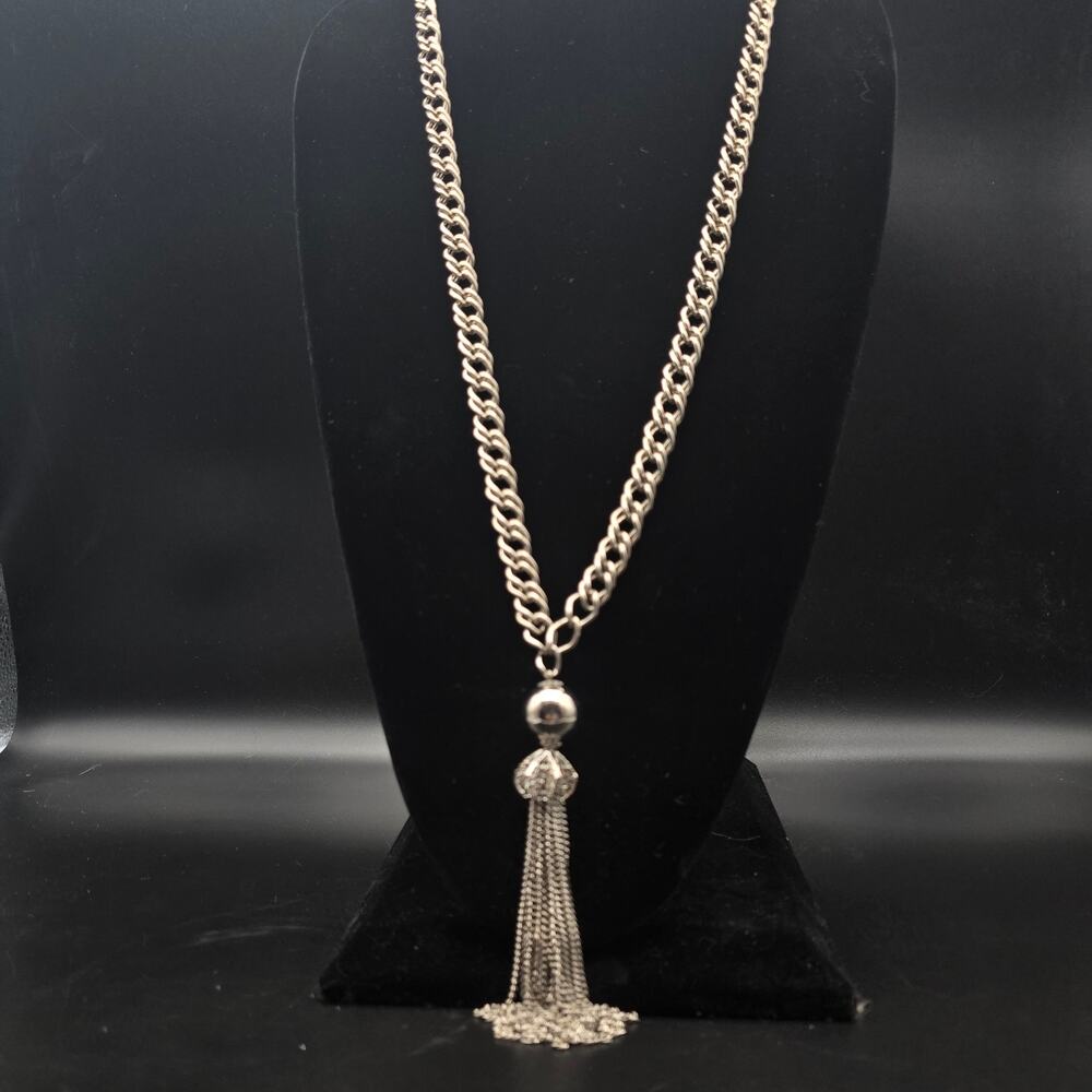 Vintage Silver Tone Chain Tassel Pendant Necklace Costume Jewelry
